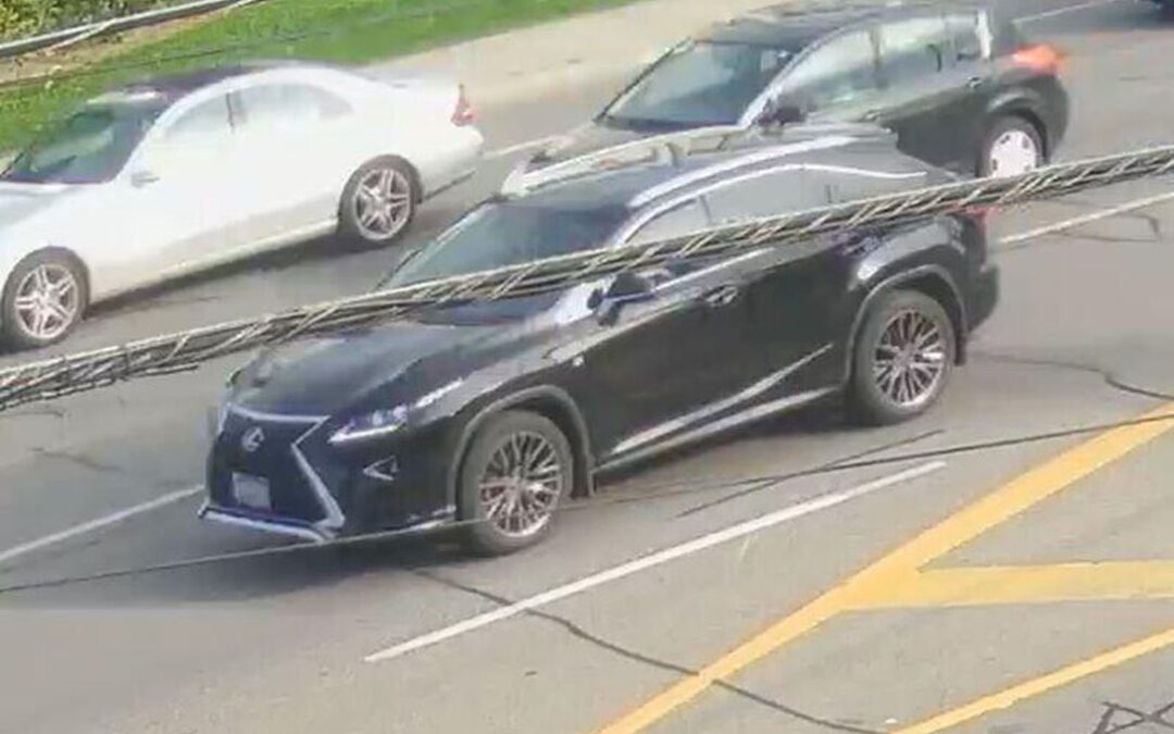 Police searching for a black Lexus SUV following fatal North York shooting | The Star