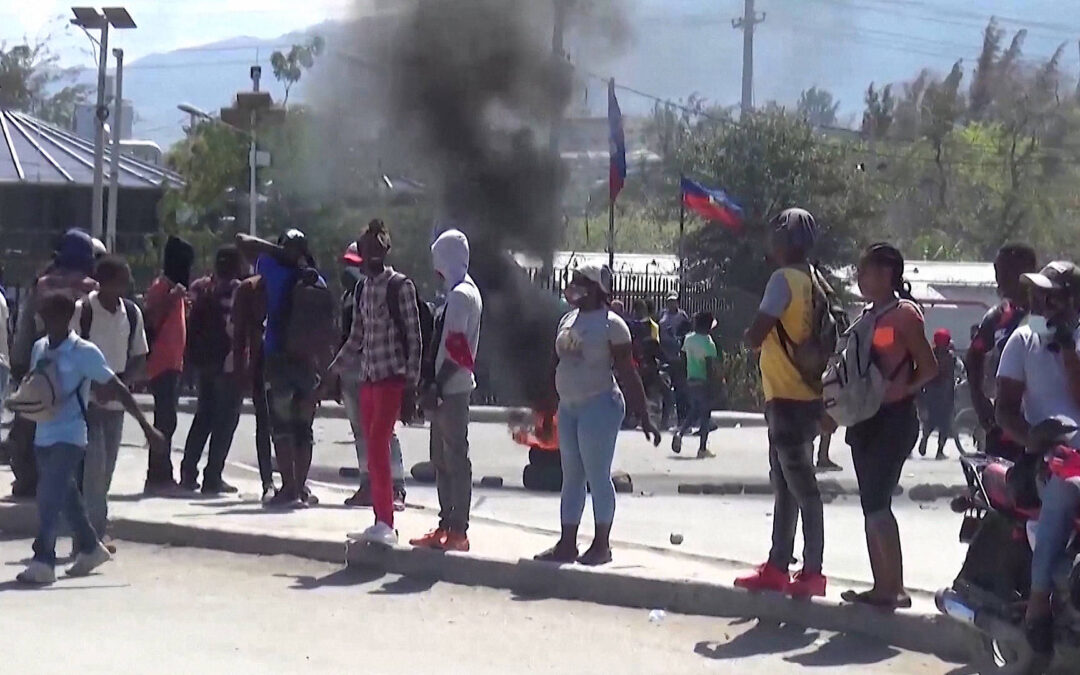Haitian Health Workers Strike to Protest Spike in Gang Kidnappings | Democracy Now!