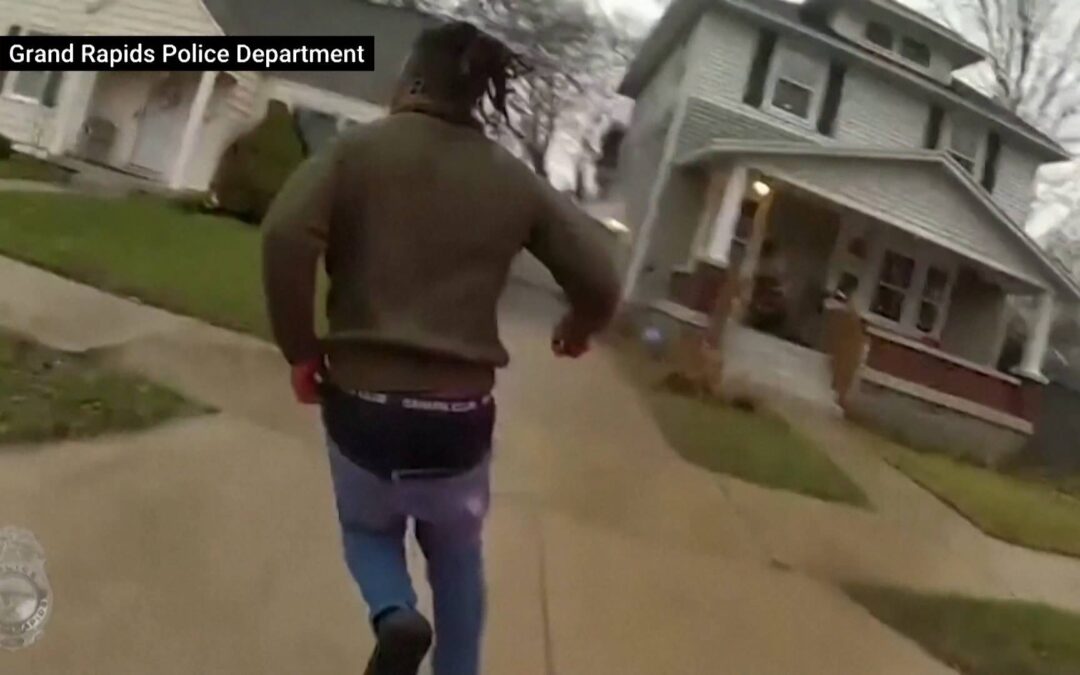 Video Shows White Grand Rapids Police Officer Fatally Shooting Patrick Lyoya | Democracy Now!