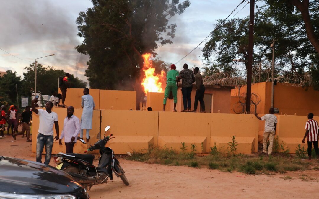 Burkina Faso: Tear gas fired at protesters outside French embassy | Conflict News | Al Jazeera