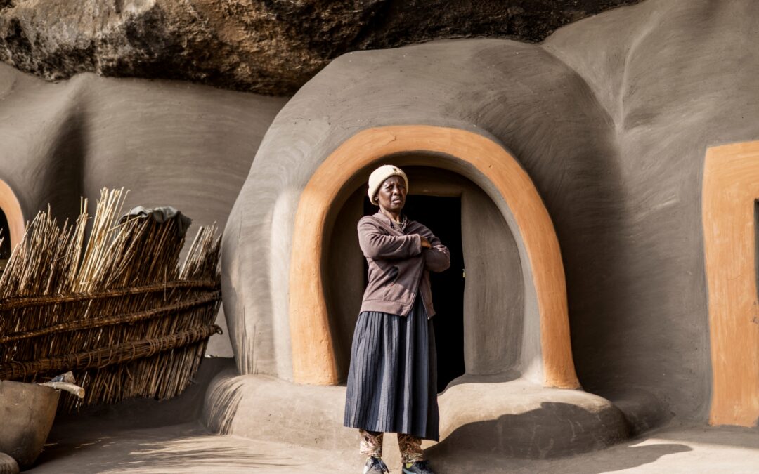 Photos: Lesotho’s last cave dwellers | In Pictures | Al Jazeera