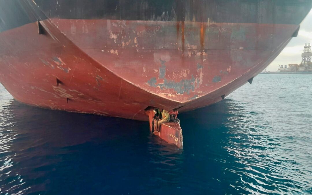 Stowaways travel from Nigeria to Canary Islands on ship’s rudder | Refugees News | Al Jazeera