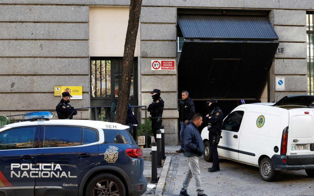 US embassy, five other sites targeted by letter bombs in Spain | Police News | Al Jazeera