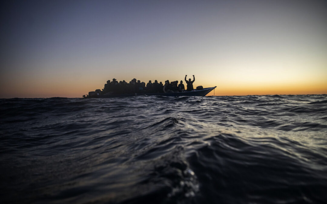 Dozens missing in latest shipwreck off Tunisia | Refugees News | Al Jazeera