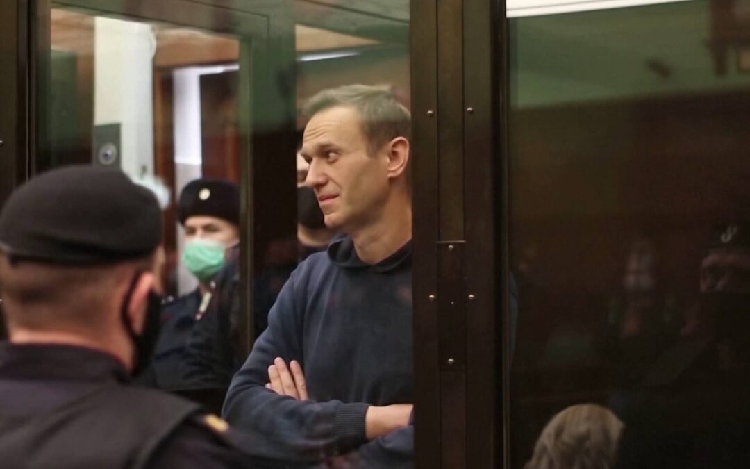 Russian Opposition Leader Alexei Navalny May Have Been Poisoned in Prison, Supporters Say | Democracy Now!